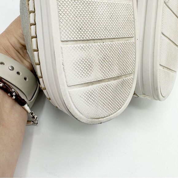 J/Slides NYC Kayla Leather Metallic Gray Slip-On Sneakers Whipstitch Detail 7 - Picture 11 of 12